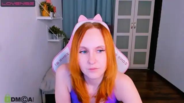 Ella_Hughes_