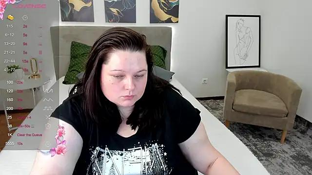 Ellie_Emerald