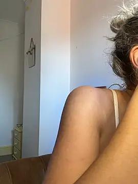 Ellieblondie_