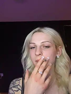 ElsaSnowxox