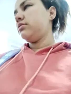 Elsa_curvy