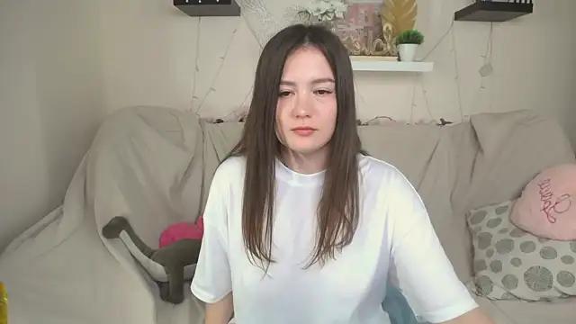 Emilyy_Jones