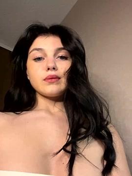 Emma_Boom