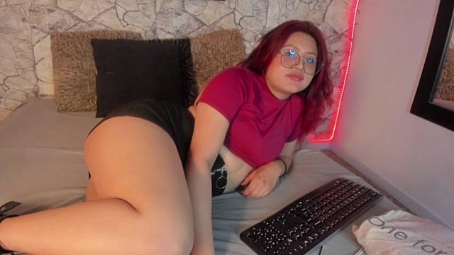 Emmily_Hilton