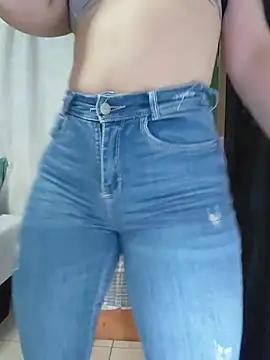 Estefani_32