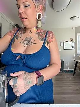 Eva_Monroe-