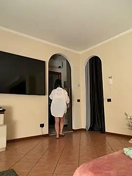 Eva_Pearl