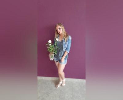ExciteBecki