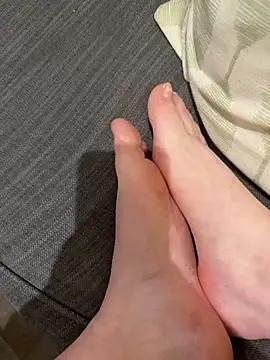 Fiery_Rose_UK