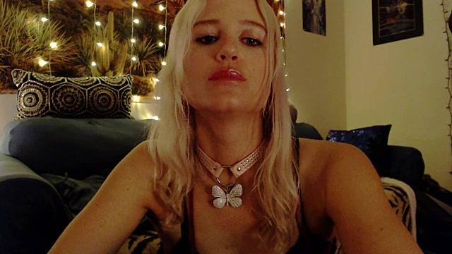 Freyja_Nicole