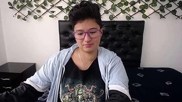 Gretta_Moira
