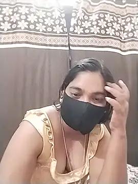 HOTTY-RAANI