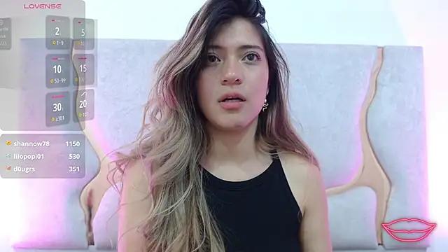 Hanaa_tay