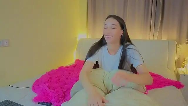 HayleySalahubdin