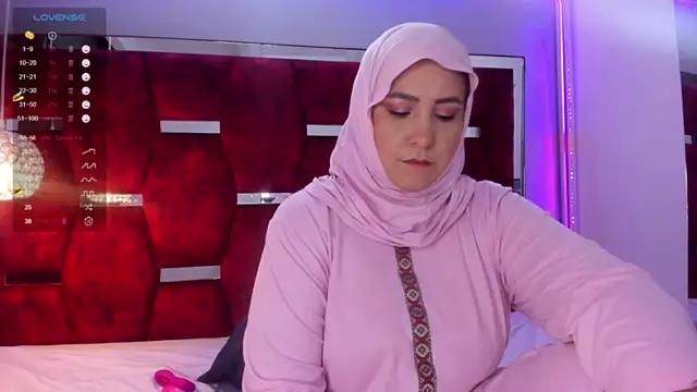 HijabiWife_