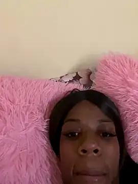 Holly_Baddie