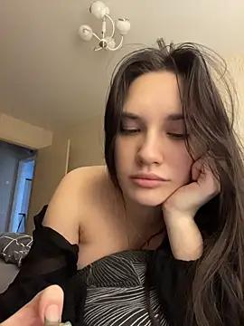Holly_Molii