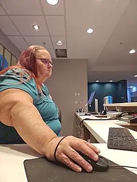 Hornybbw1978