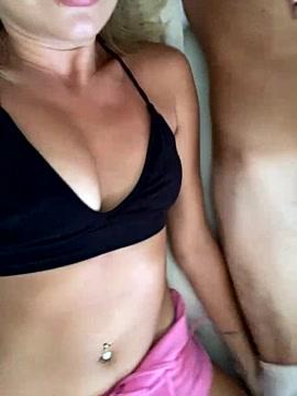 Hot_prude