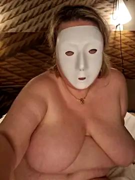 Hotmilf069