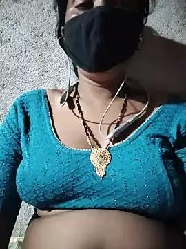 Hott_arushi25