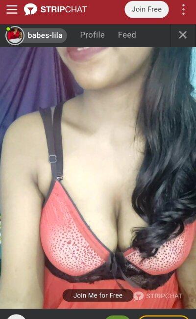 Hottue_Riyaa