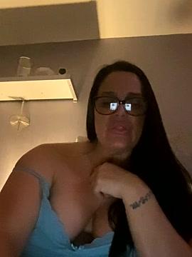 Hotwifeyuk4fun