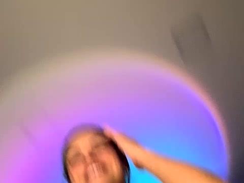 HowSheMoves13