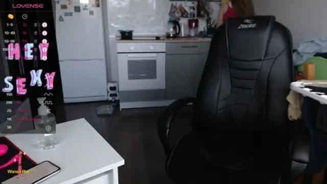 Hypnotizing_Mira