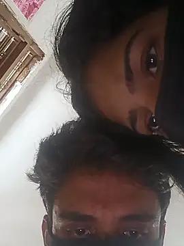Indian_Viral_Couple_2025