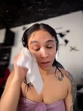 Isabella-Teen