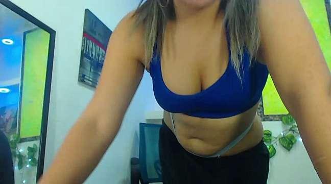 Isabella_sexy21
