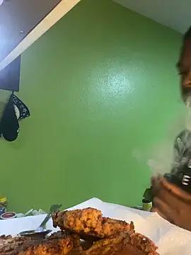 ItzTazzHoe25