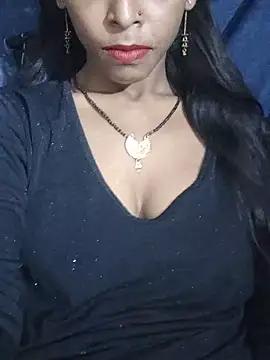 Itz_Aisha__