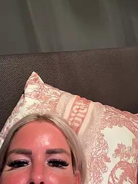 Juliaboobqueen