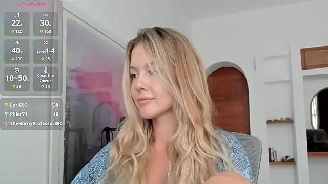 JulyBlondy