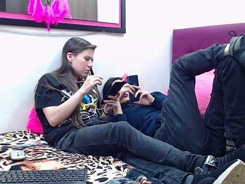 KITTENS_HOT69