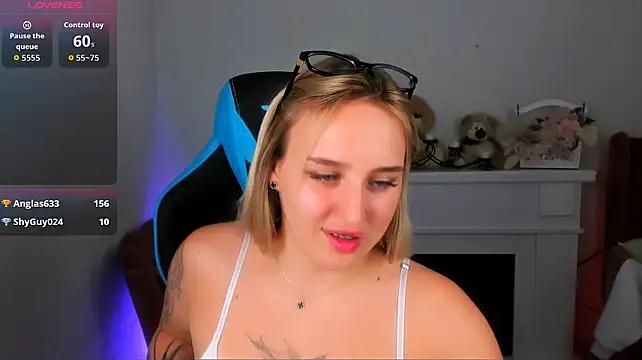 Kara__Moor