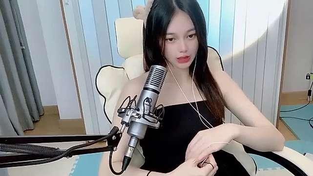 Karen_Top