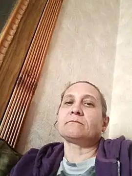 KatieLove133