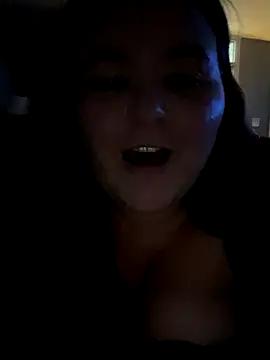 Kayla_lovestoplay