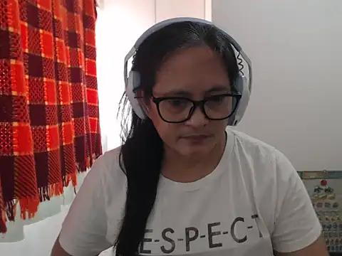 Kinkybela2025