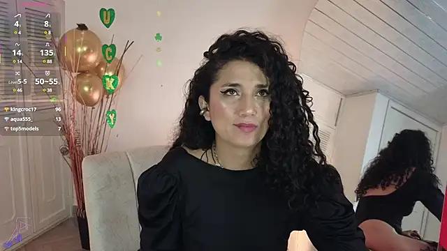 Kirsten__cf