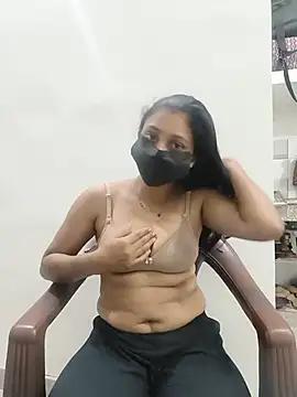 Kriti_hot