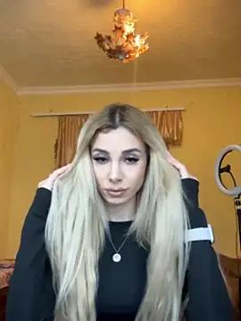 Kylie_Dew