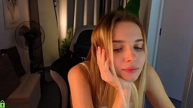 L1na_Reeds