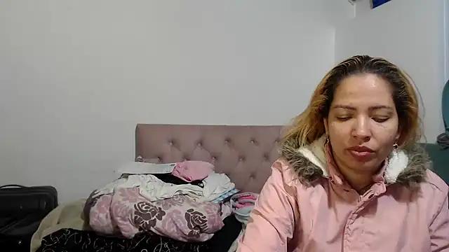 LAURAMARLYN31