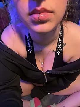 LaniGoesWild