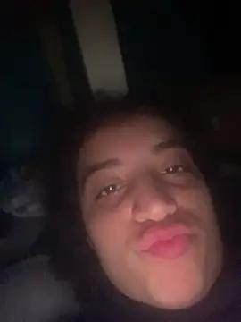 Larissa41