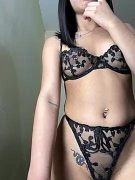 LauraKhalifa